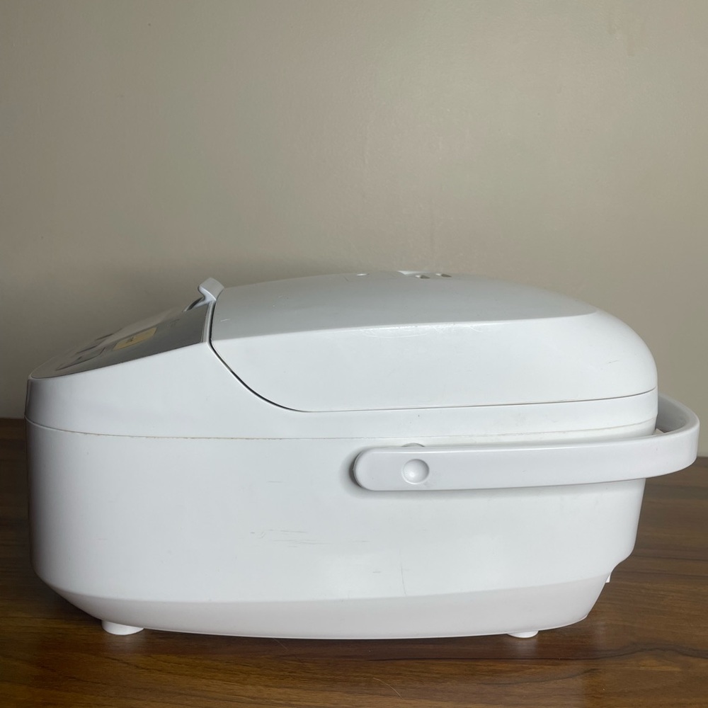 Panasonic Microcomputer SR-ZE105 Japanese Rice Cooker & Multi-Cooker Tested - Picture 3 of 9